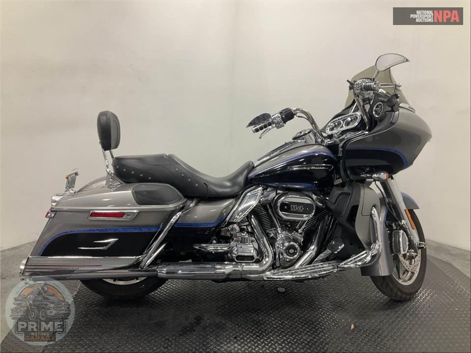 2017 Harley-Davidson FLTRU ROAD GLIDE ULTRA — фото 1