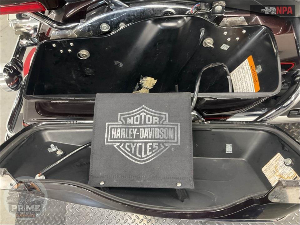 2011 Harley-Davidson FLHTCU UL CLSC EL GLIDE — фото 22