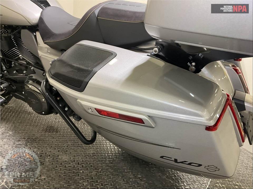 2023 Harley-Davidson FLHXSE CVO STREET GLIDE — фото 21