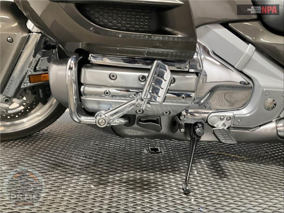 2010 Honda GL1800HPMA GOLDWING — фото 7