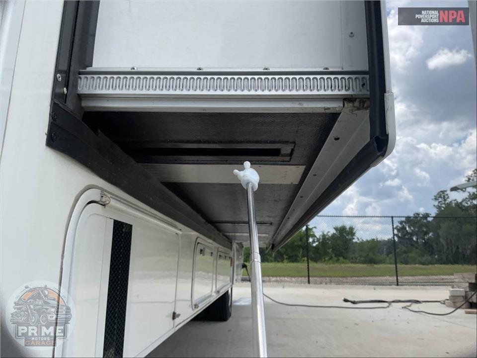 2020 Thor Motor Coach M-31W E450-V10 - FOUR WINDS SERIES — фото 34