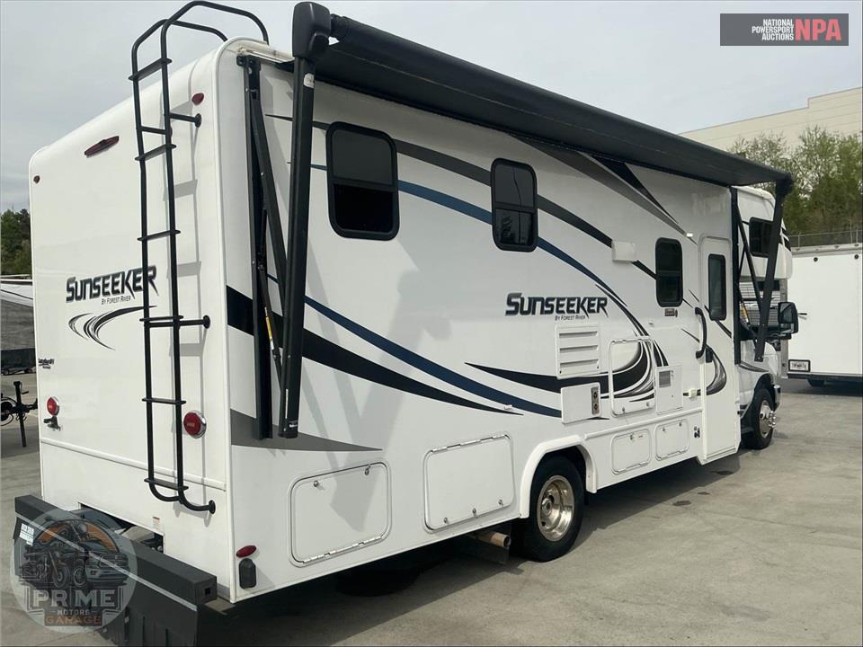 2019 Sunseeker By Forest River M-2420MS FORD E450 6.8 LITER — фото 3