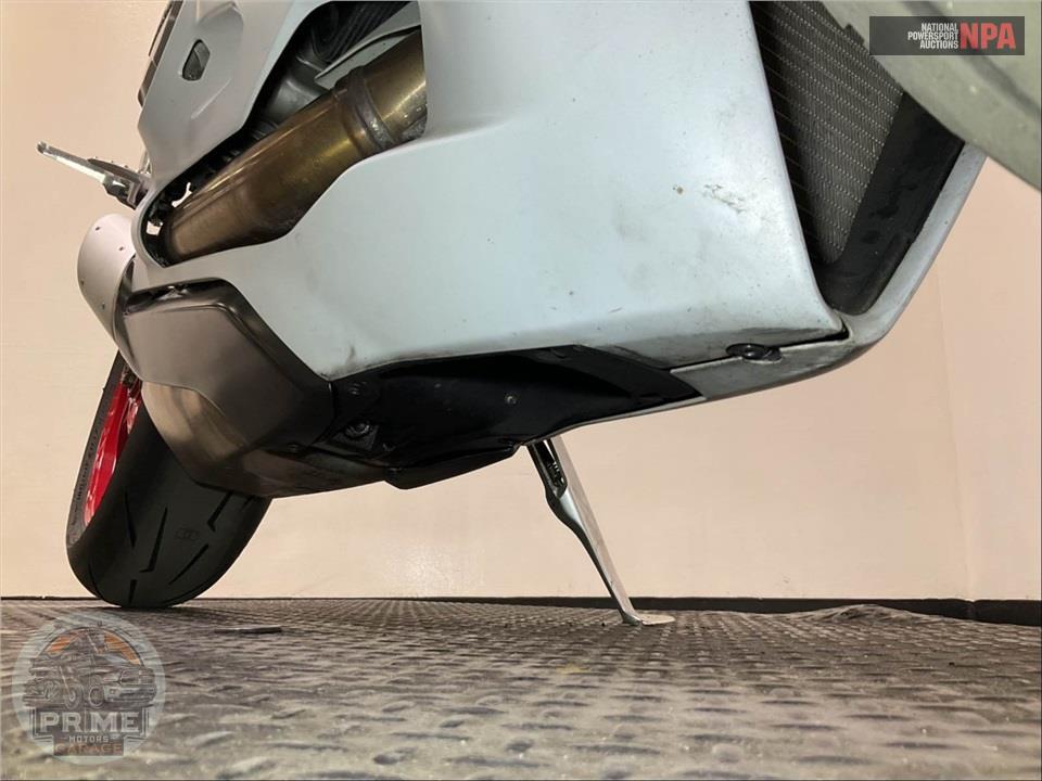 2021 Ducati PANIGALE V2 — фото 11
