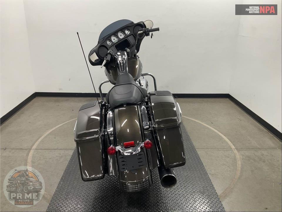 2021 Harley-Davidson FLHX STREET GLIDE — фото 4