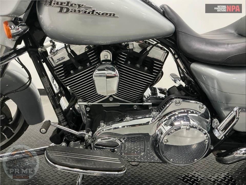 2015 Harley-Davidson FLHXS STREET GLIDE SPECIAL — фото 7