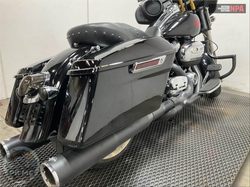 2021 Harley-Davidson FLHT ELECTRA GLIDE STANDARD — фото 23