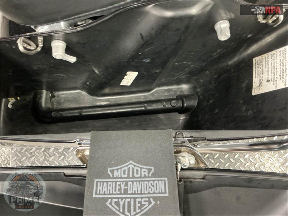 2019 Harley-Davidson FLHTK ULTRA LIMITED — фото 28