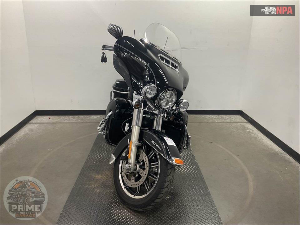 2014 Harley-Davidson FLHTCU ULTRA CLASSIC ELECTRA GLIDE — фото 2