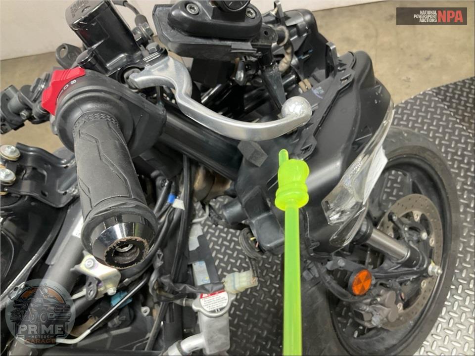 2020 Yamaha YZF-R3 — фото 28