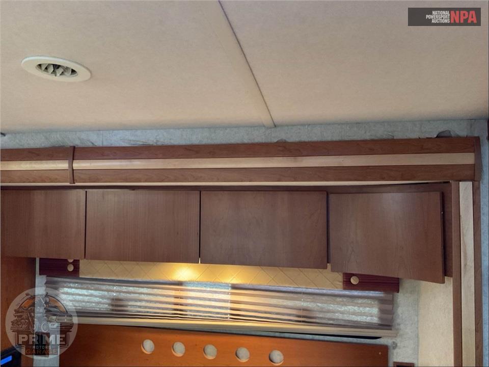 2008 Winnebago M-39W-WORKHORSE - DESTINATION SERIES — фото 18