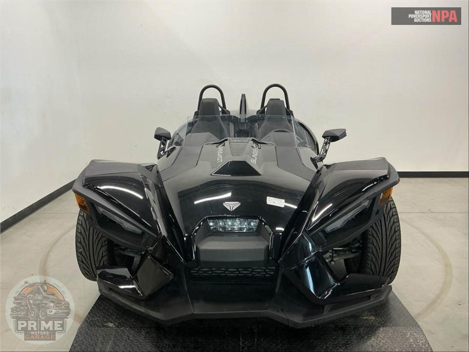2023 Polaris SLINGSHOT S WITH TECHNOLOGY PACKAGE 1 AUTODRIVE — фото 2