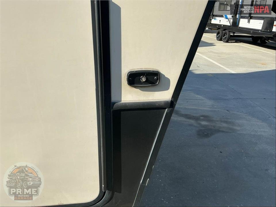 2017 Keystone Rv M-370 BR - MONTANA HIGH COUNTRY FIFTH WHEEL SERIES — фото 44