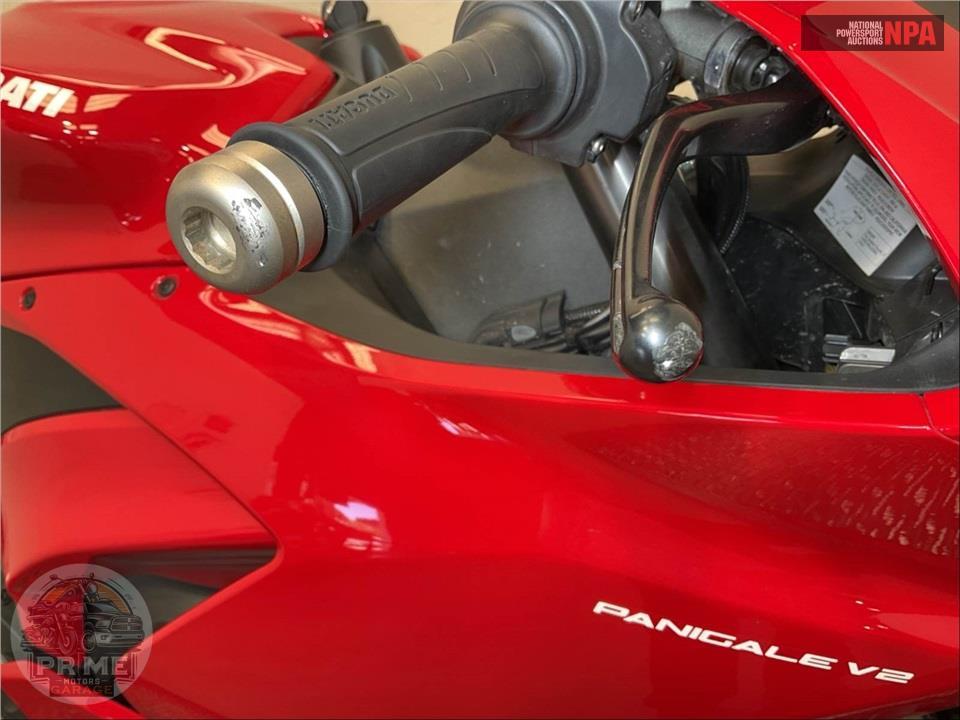 2023 Ducati PANIGALE V2 — фото 22