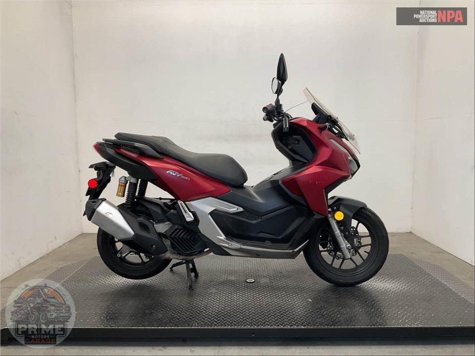 2024 Honda ADV160 — фото 1