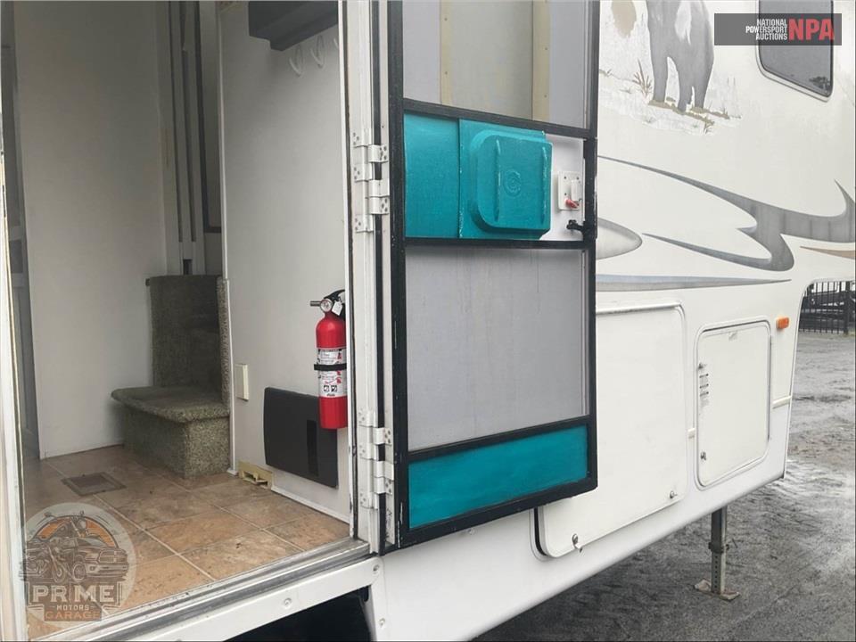 2008 Cedar Creek M-30LSTS (*) - SILVERBACK FIFTH WHEEL SERIES — фото 33