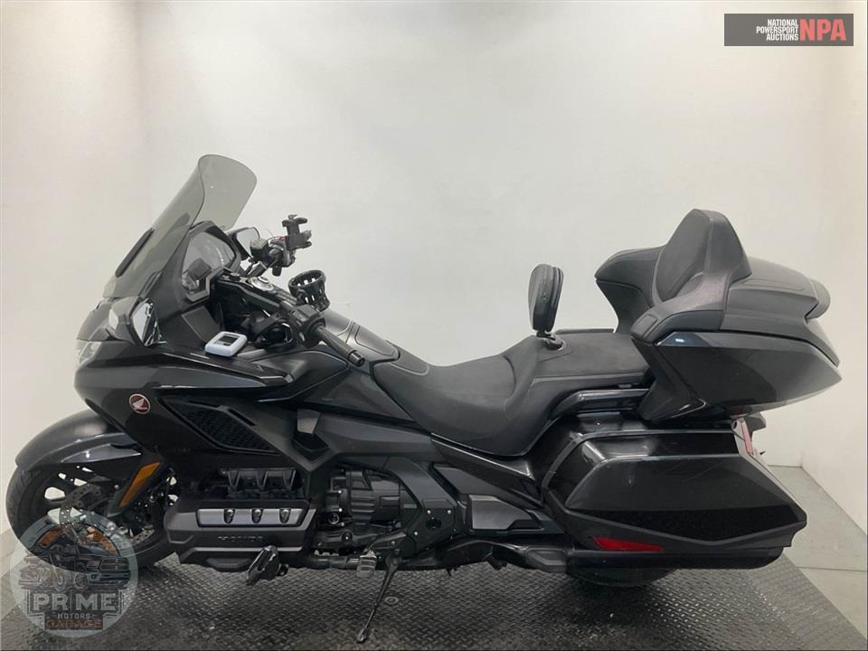 2022 Honda GL1800D GOLDWING TOUR DCT — фото 3