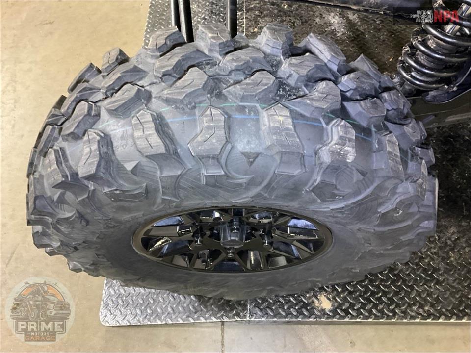 2023 Can-Am MAVERICK X3 MAX X RS TURBO RR 72 (BLACK ONLY) — фото 37