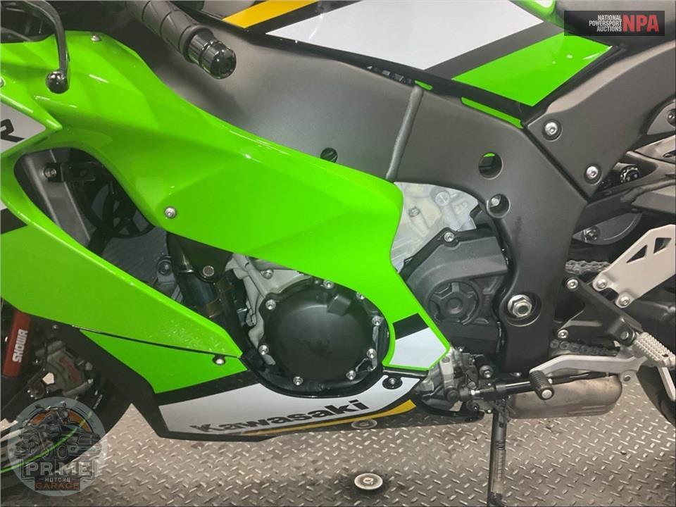 2025 Kawasaki ZX1002MSFAL NINJA ZX-10R KRT — фото 8