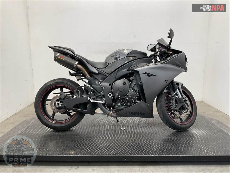 2013 Yamaha YZF-R1 (MATTE GRAY) — фото 1