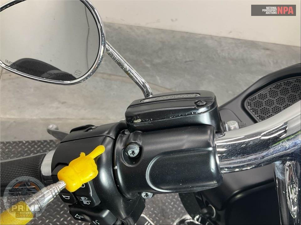 2015 Harley-Davidson FLTRXS ROAD GLIDE SPECIAL — фото 24