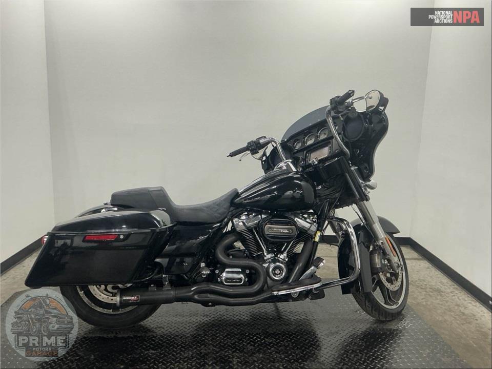 2017 Harley-Davidson FLHXS STREET GLIDE SPECIAL — фото 1