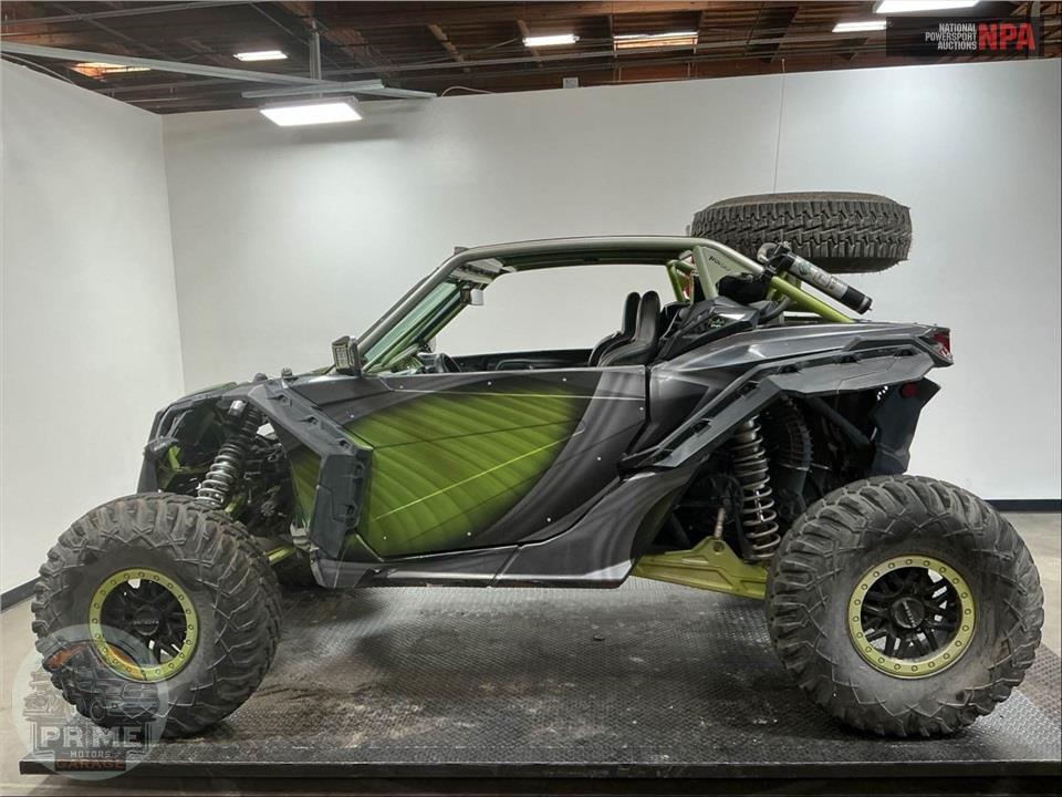 2019 Can-Am MAVERICK X3 X RS TURBO R — фото 3