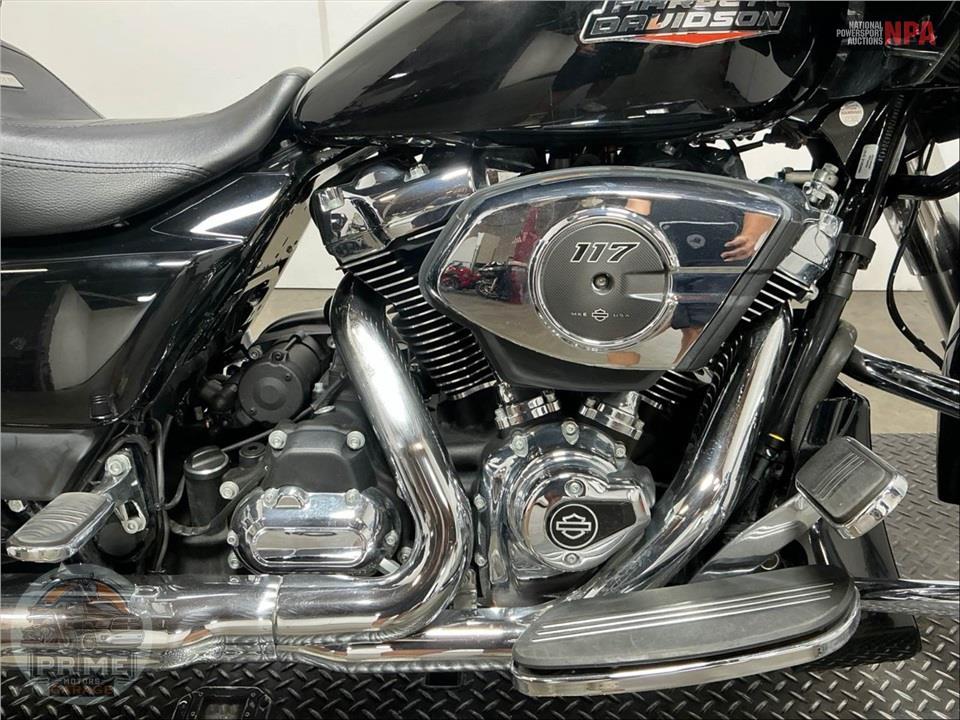 2025 Harley-Davidson FLTRX ROAD GLIDE — фото 6