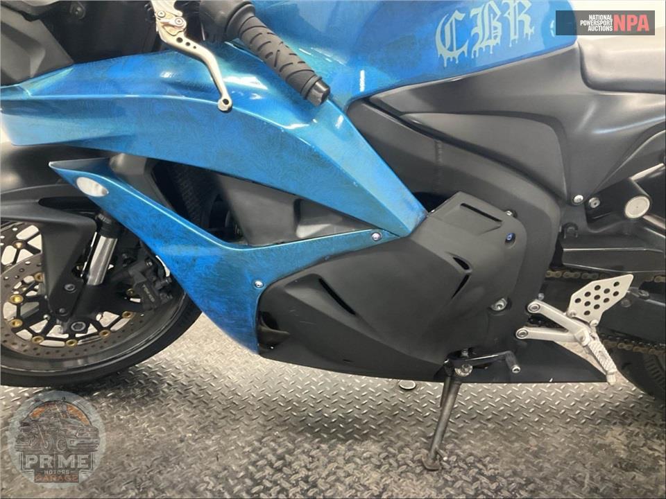 2009 Honda CBR600RR9 — фото 8