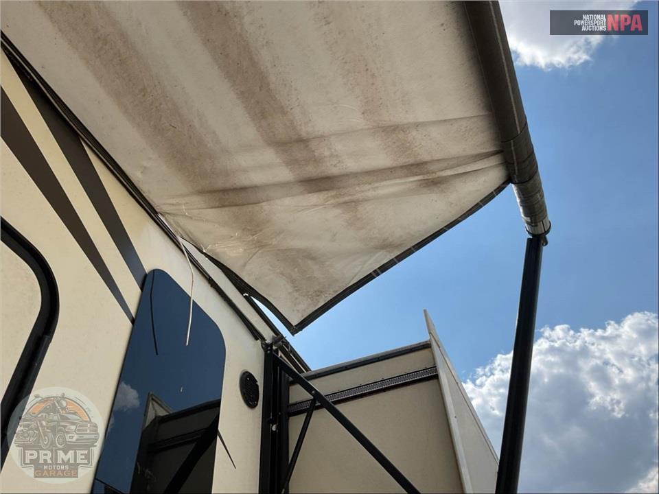 2018 Keystone Rv M-3800 FK - ALPINE FIFTH WHEEL SERIES — фото 33