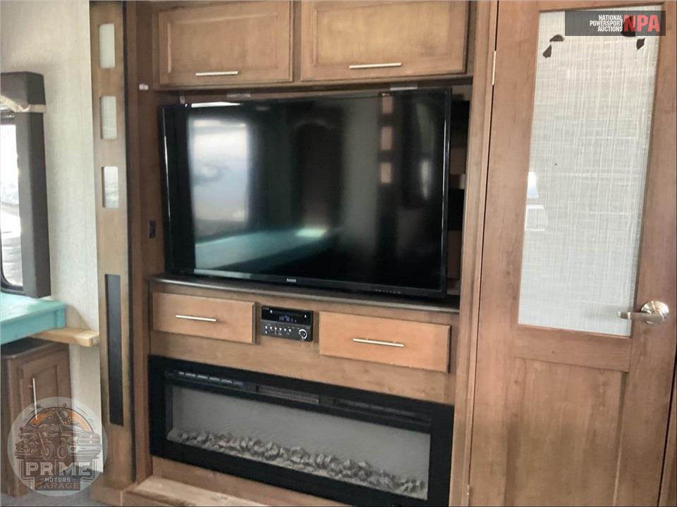 2019 Keystone Rv M-361 RLW - COUGAR FIFTH WHEEL SERIES — фото 22