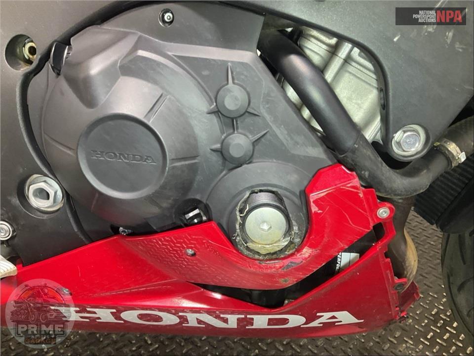 2023 Honda CBR1000RA (ABS) — фото 7