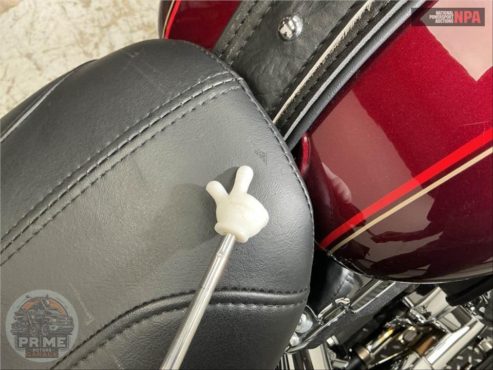 2017 Harley-Davidson FLSTC HERITAGE SOFTAIL CLASSIC — фото 25