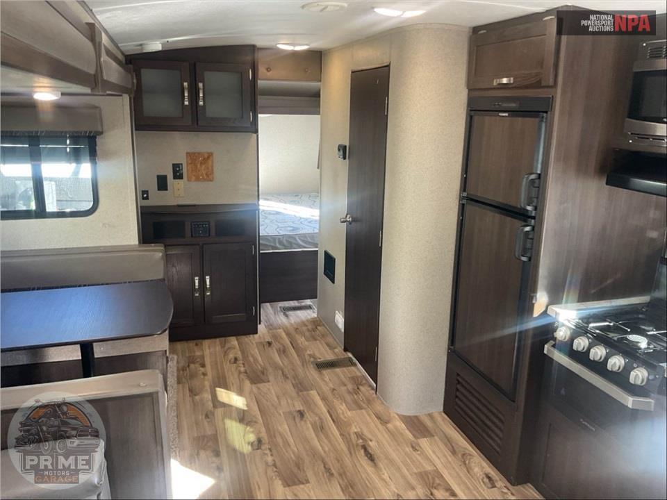 2019 Keystone Rv M-266 RL - SPRINGDALE SERIES — фото 8