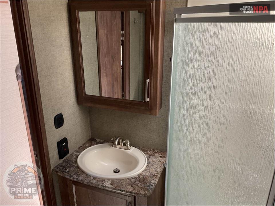 2017 Keystone Rv M-29 RLI - COUGAR X-LITE FIFTH WHEEL SERIES — фото 19