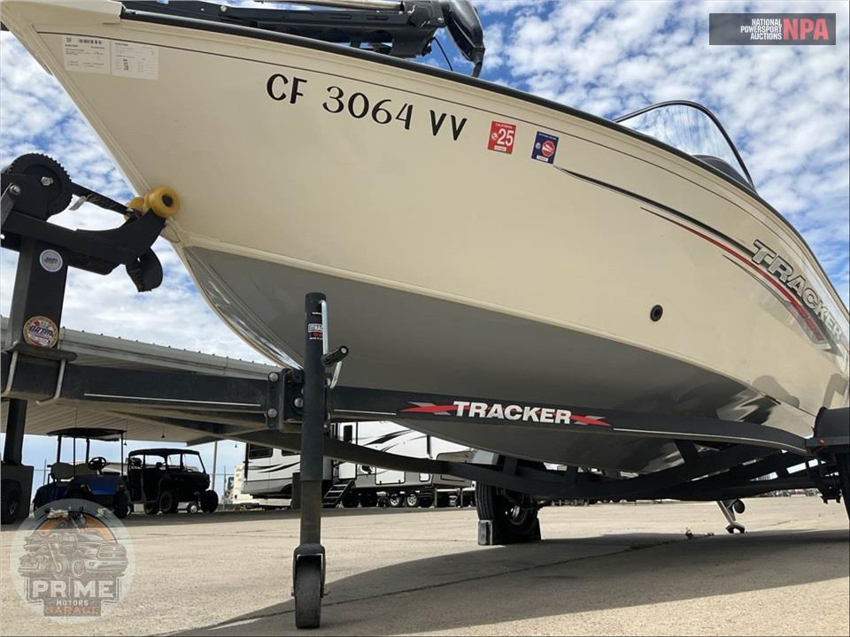 2022 Tracker Marine PRO GUIDE V-16 SC(**) L:17 E:1 OB 60HP MERC — фото 15