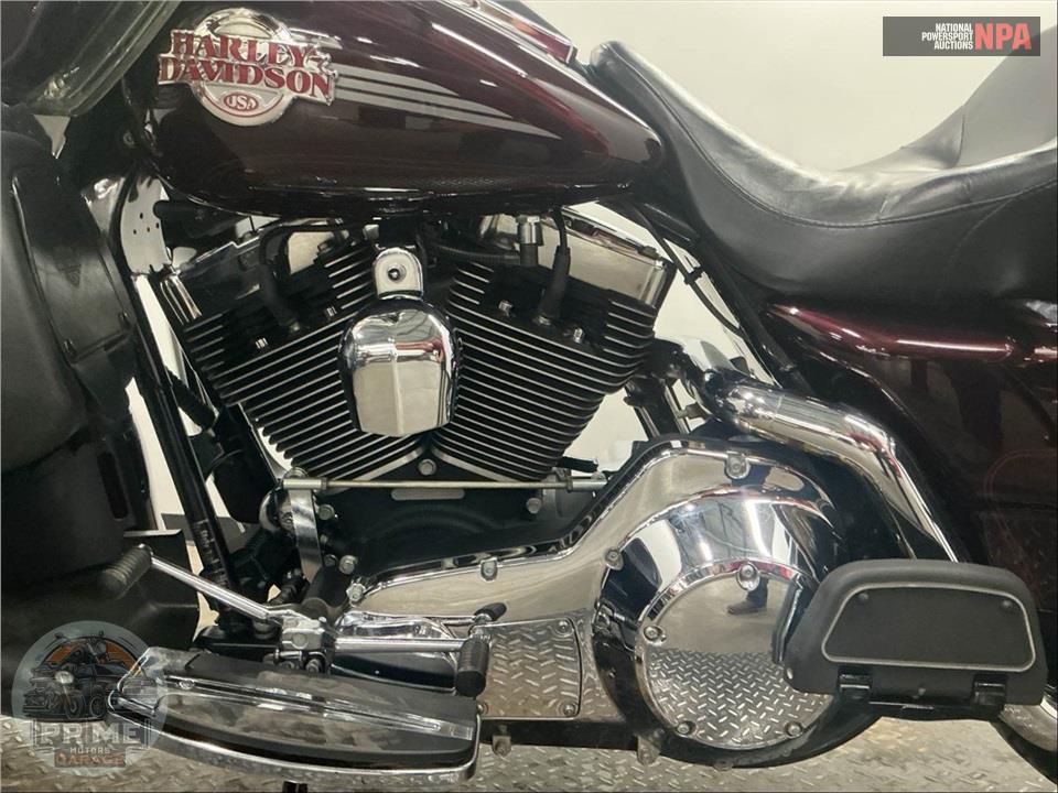 2005 Harley-Davidson FLHTCUI ULTRA CLASSIC ELECTRA GLIDE — фото 7