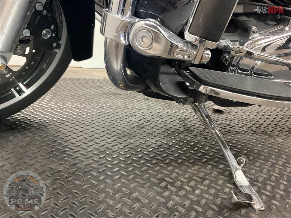 2022 Harley-Davidson FLHTK ULTRA LIMITED — фото 19