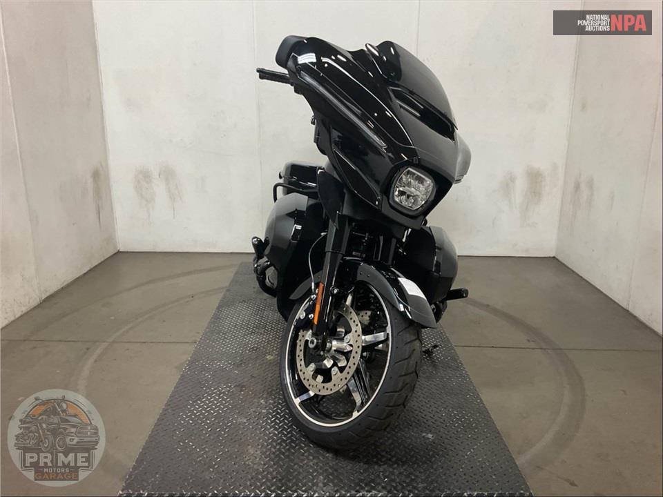 2025 Harley-Davidson FLHXU STEET GLIDE ULTRA — фото 2