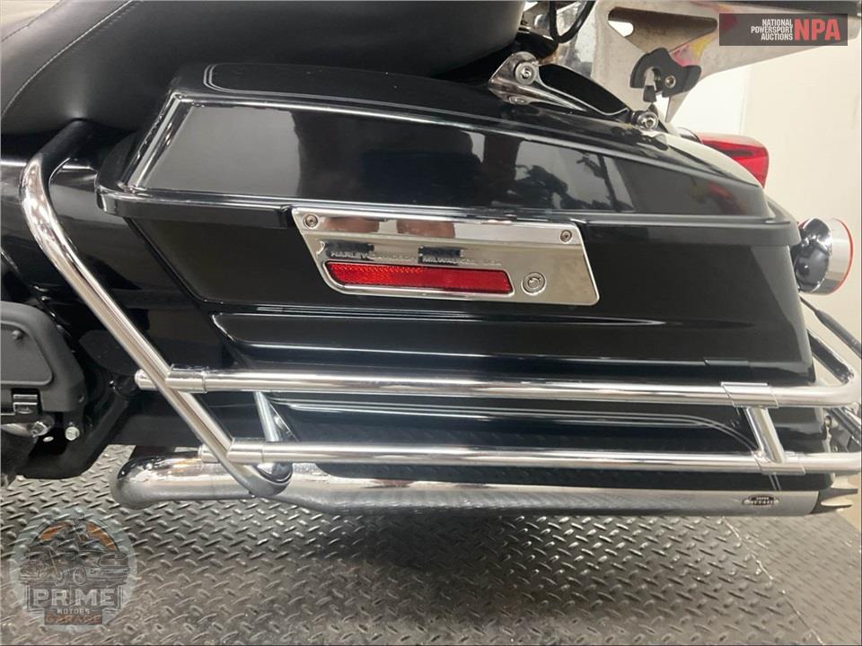 2012 Harley-Davidson FLHTC ELECTRA GLIDE CLSC — фото 23