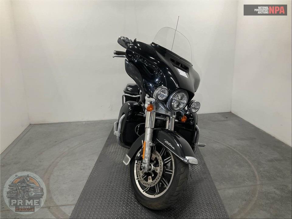 2019 Harley-Davidson FLHTCU ELECTRA GLIDE ULTRA CLASSIC — фото 2