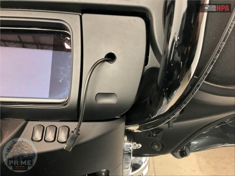 2020 Harley-Davidson FLHTCUTG TRI GLIDE ULTRA — фото 12