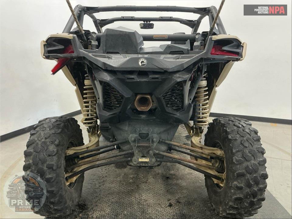 2022 Can-Am MAVERICK X3 DS TURBO — фото 4