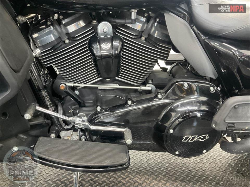 2020 Harley-Davidson FLTRK ROAD GLIDE LIMITED — фото 7