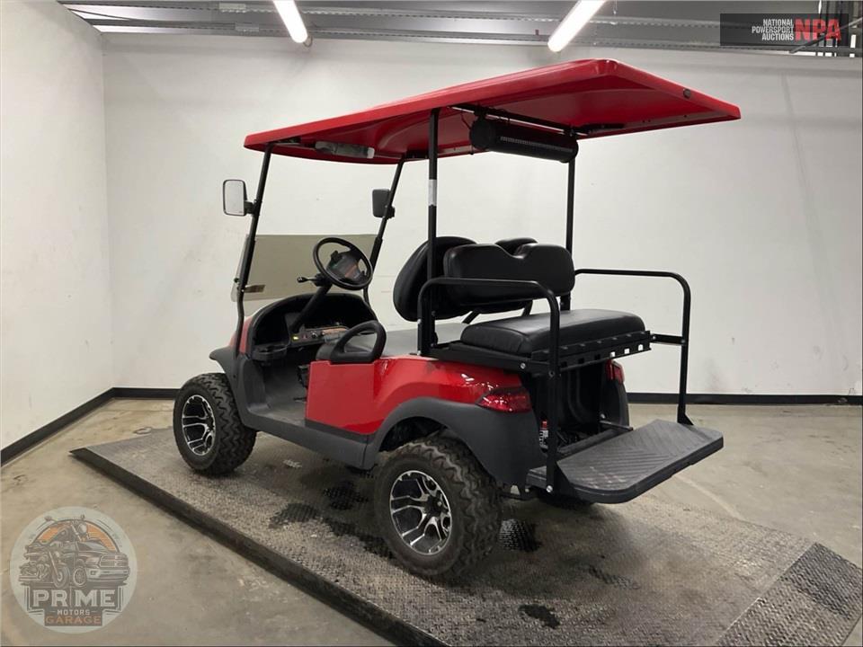 2022 Club Car VILLAGER 2+2 — фото 3