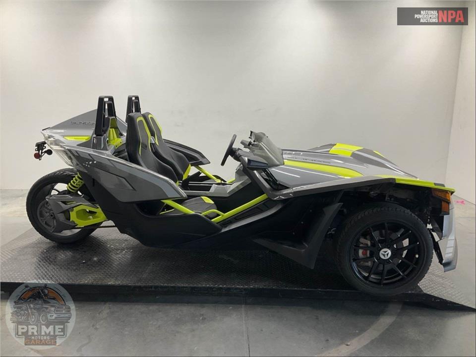 2018 Polaris SLINGSHOT SLR LE (GRAY/YLW) — фото 1