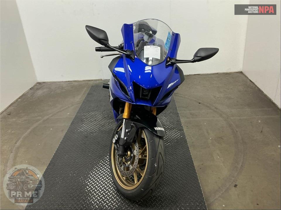 2025 Yamaha YZF-R7 — фото 2