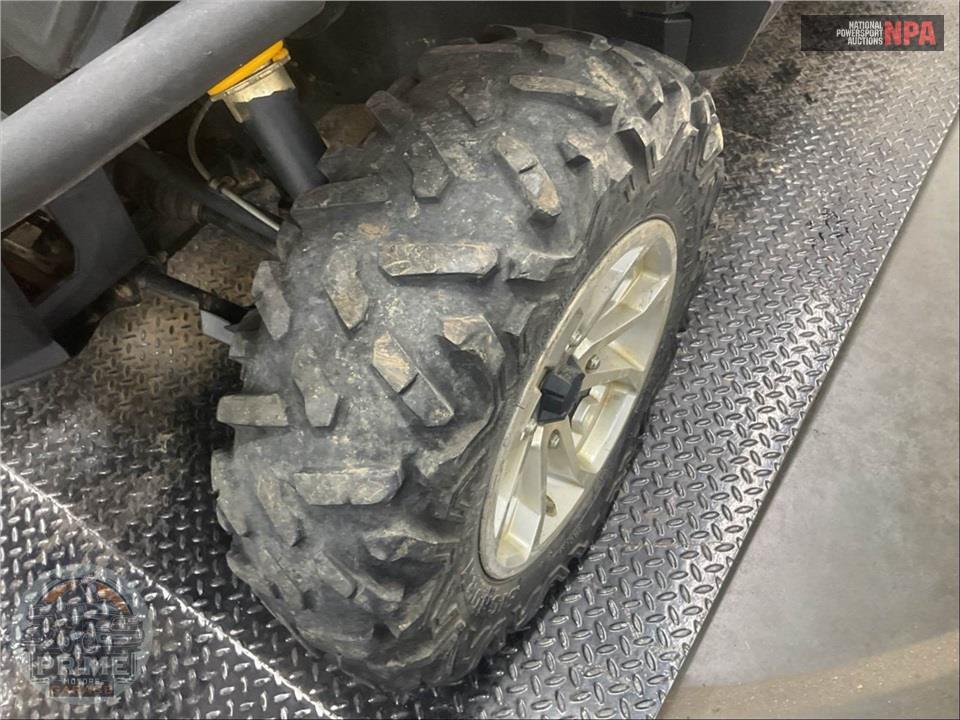 2017 Can-Am COMMANDER 1000 XT — фото 25