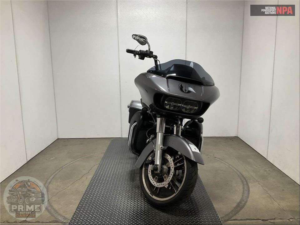 2016 Harley-Davidson FLTRX ROAD GLIDE — фото 2