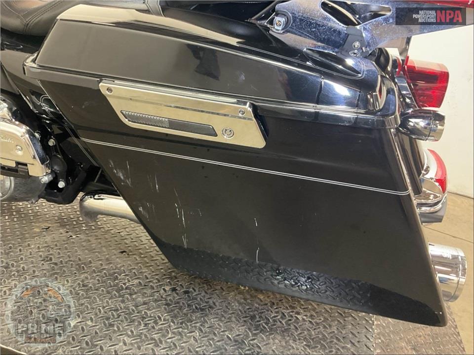 2012 Harley-Davidson FLHTCU UL CLSC EL GLIDE — фото 20