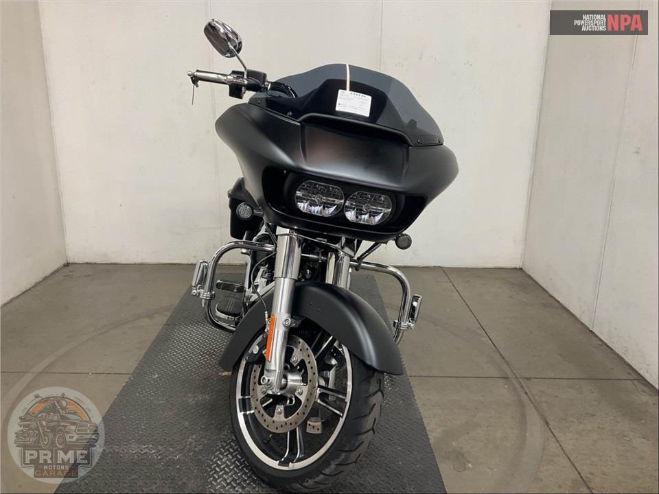 2015 Harley-Davidson FLTRX ROAD GLIDE — фото 2